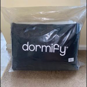 Dormify Gray Quilted Comforter & Sham Set!